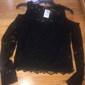 Black Lace Top!